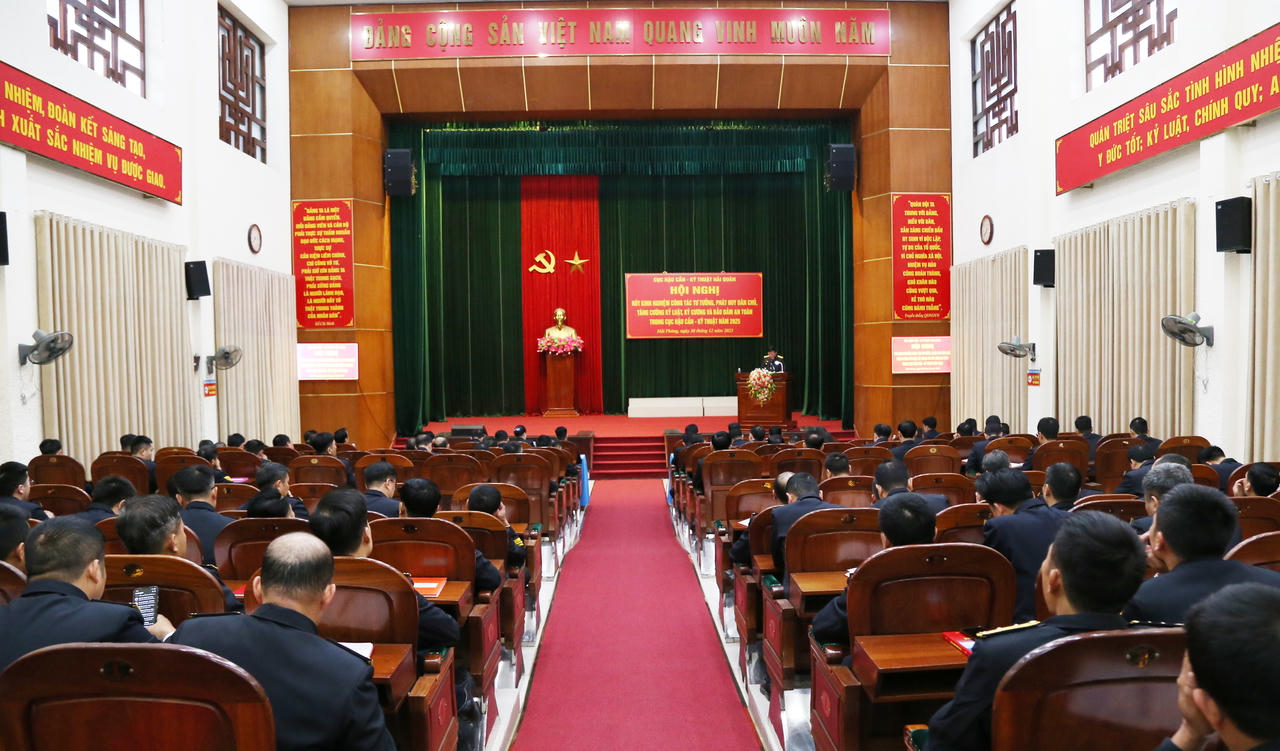 Quang cảnh hội nghị.