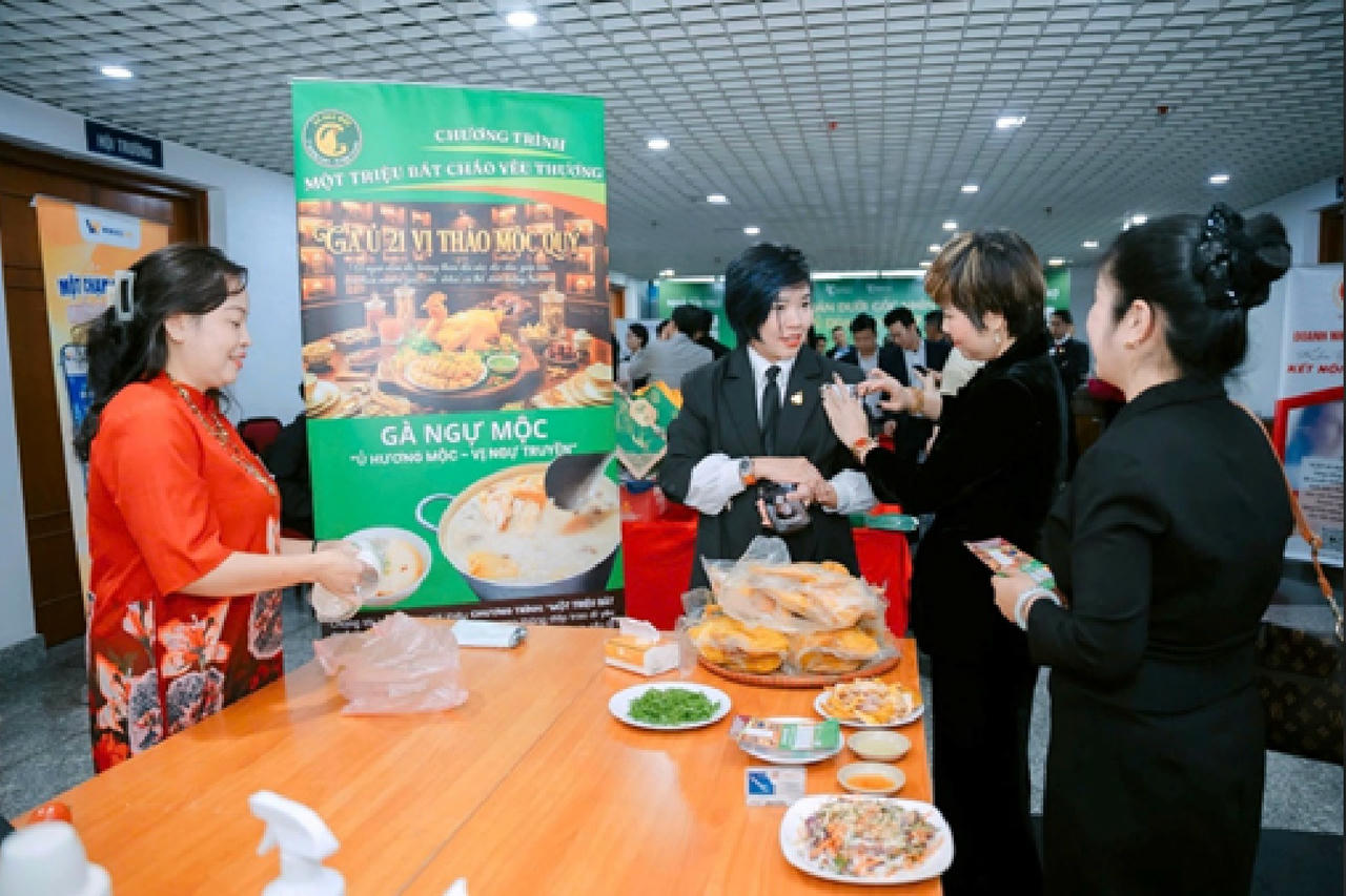 Thị trường Tết Nguyên đán - giá trị thực 'dẫn dắt' lựa chọn tiêu dùng