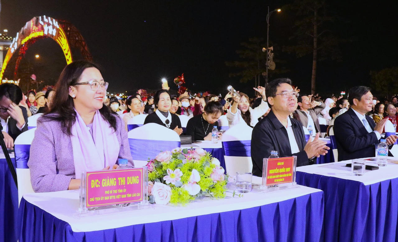 Lào Cai: Tưng bừng không khí đón năm mới 2026