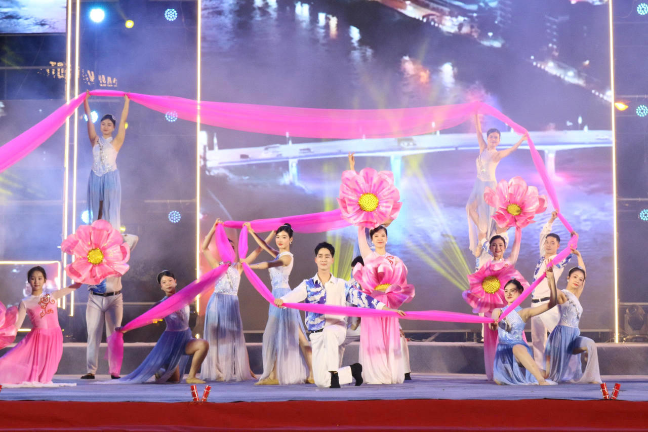 Lào Cai: Tưng bừng không khí đón năm mới 2026