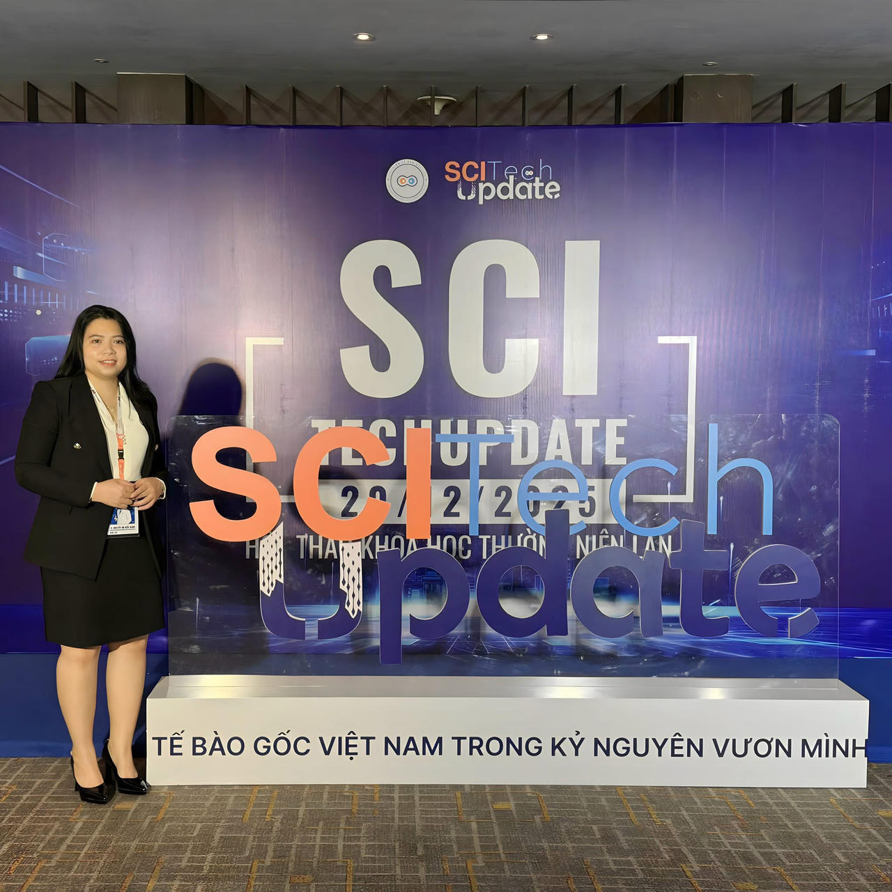 TS.Nguyễn Thị Kiều Oanh báo cáo khoa học với chủ đề “Ảnh hưởng của chất lượng mẫu mô mỡ đến sự phân lập và tăng sinh tế bào gốc trung mô từ mô mỡ”