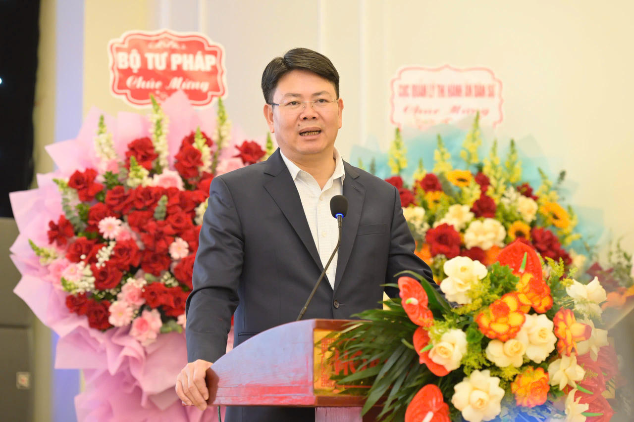 Thứ trưởng Bộ Tư pháp Nguyễn Thanh Tịnh phát biểu chỉ đạo tại hội nghị