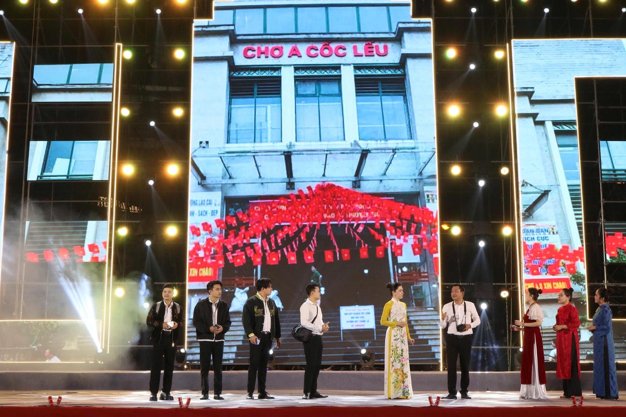 Lào Cai: Tưng bừng không khí đón năm mới 2026