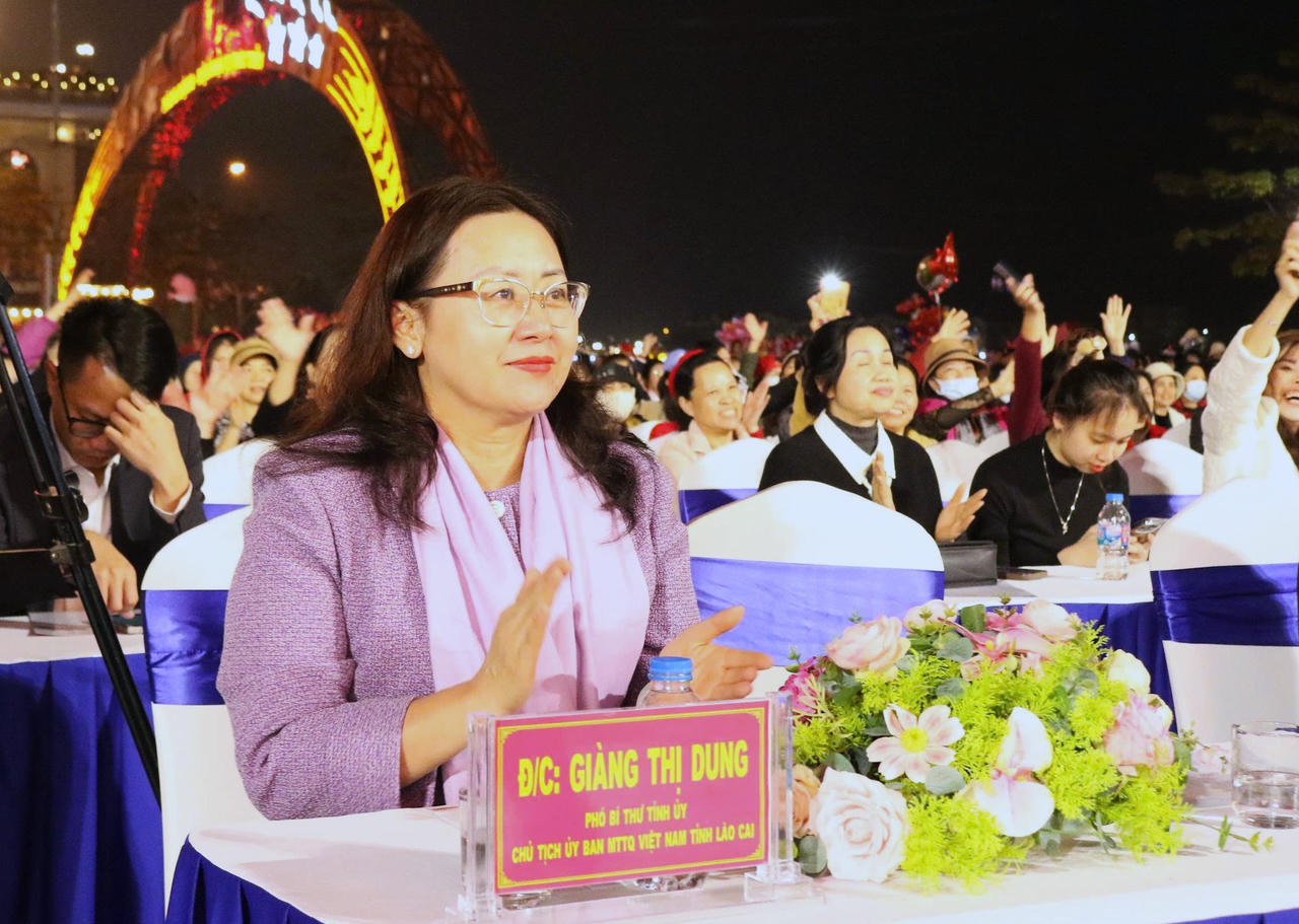 Lào Cai: Tưng bừng không khí đón năm mới 2026