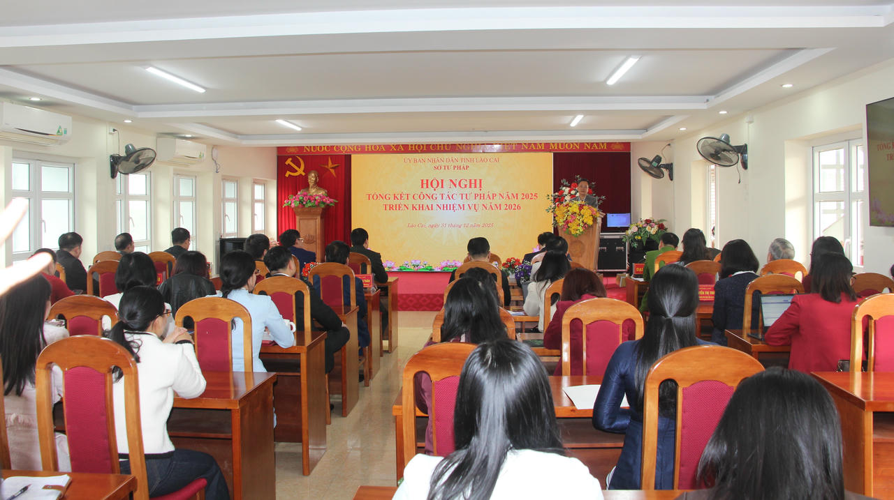 Hội nghị được tổ chức vào ngày cuối cùng của năm 2025. Ảnh: Đức Tuyển.