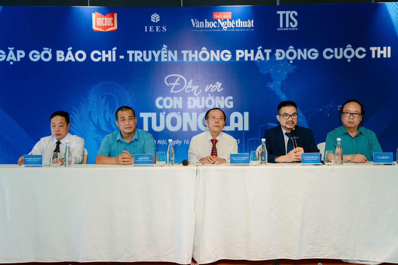  Cuộc thi “Đến với Con đường tương lai” được xướng tên trong Top 15 sự kiện tiêu biểu Văn học Nghệ thuật tiêu biểu năm 2025. (Ảnh: PV)