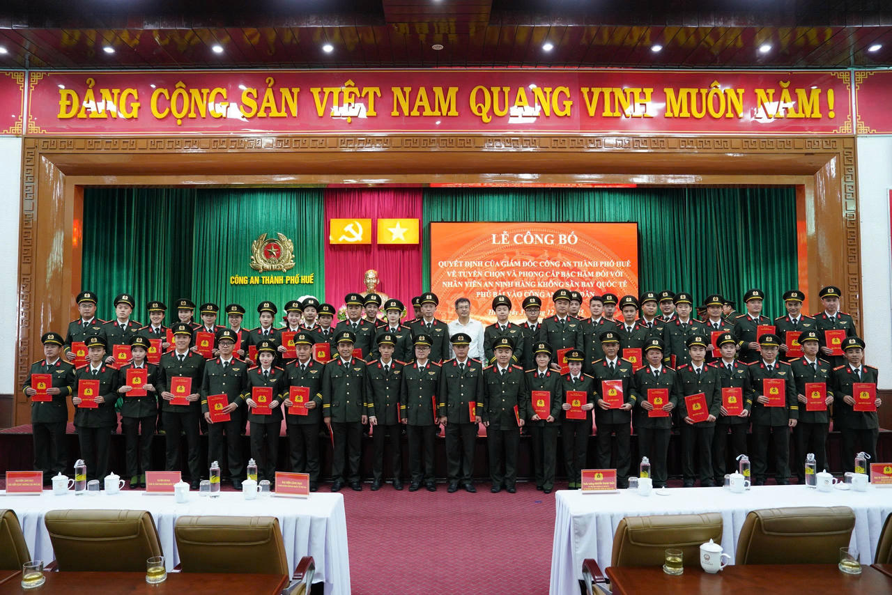 TP Huế: Tuyển chọn 58 nhân viên an ninh hàng không vào Công an nhân dân