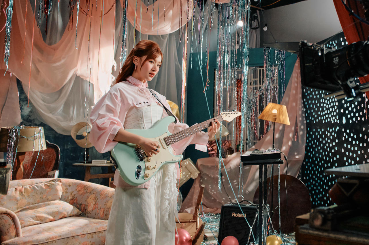 'Hey XiRi' dịu dàng cho những ngày đầu năm mới