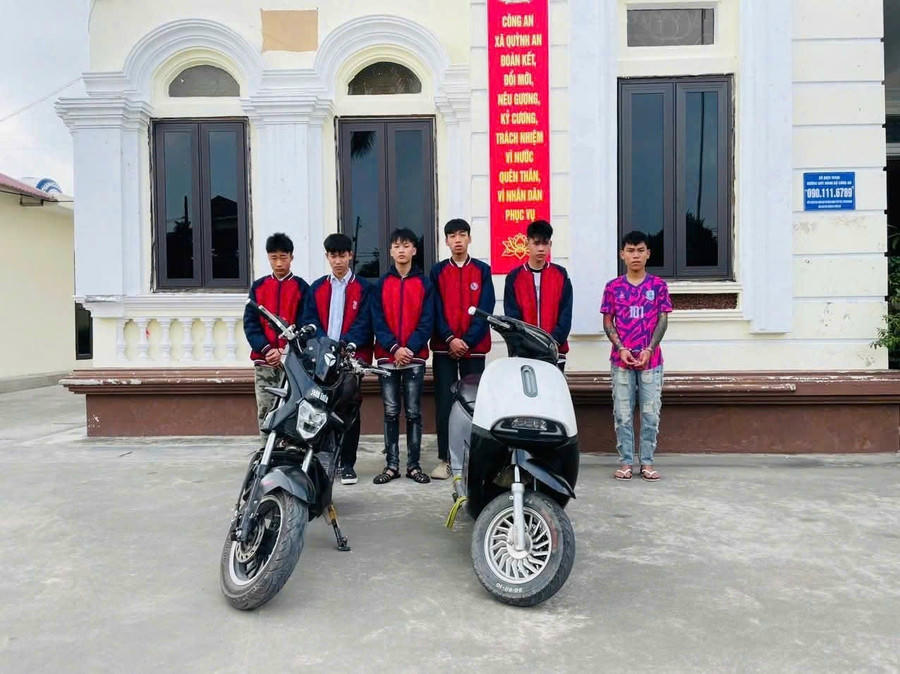 Bắt giữ nhóm thanh thiếu niên cướp xe máy điện tại Quốc lộ 10