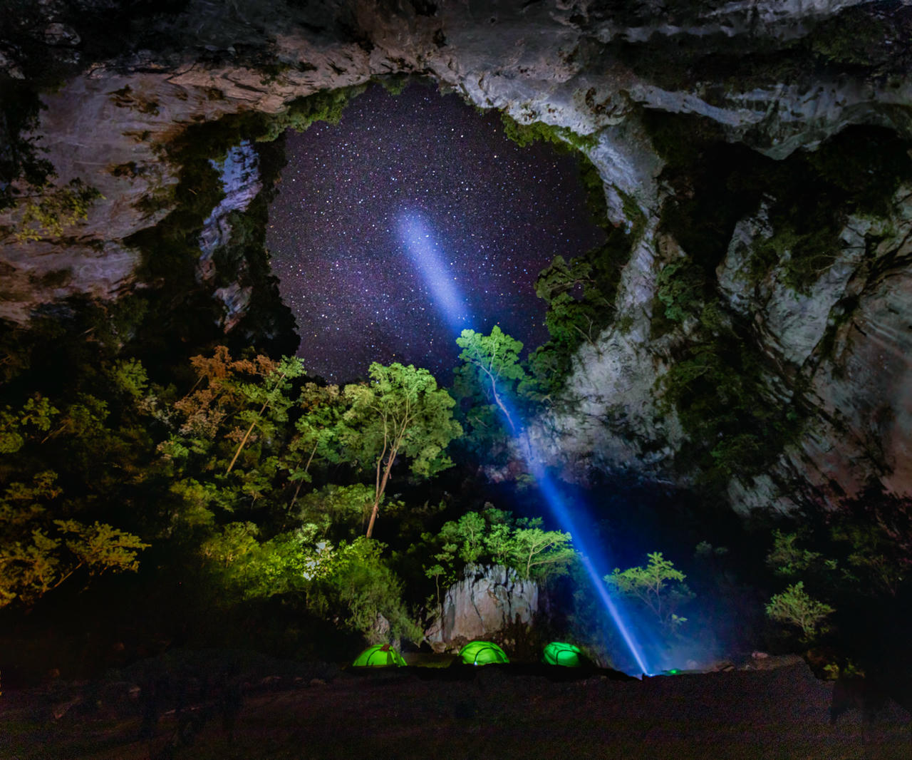 Trải nghiệm những khoảnh khắc “chữa lành” khi trekking Phong Nha - Kẻ Bàng