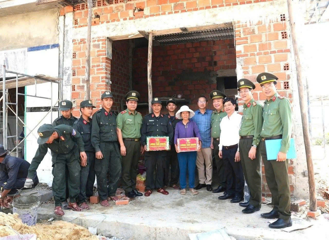 Tại Gia Lai, sau 1 tháng triển khai có 29/87 căn nhà đã khánh thành.