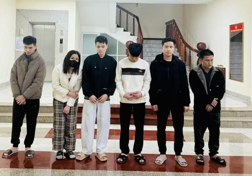 Triệt phá đường dây đánh bạc trực tuyến giao dịch khoảng 100 tỷ đồng