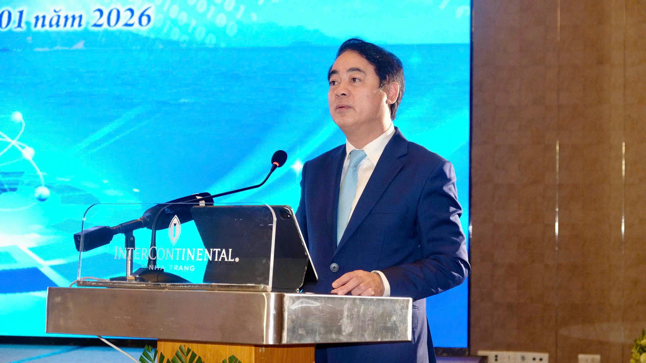 
Bí thư Tỉnh ủy Khánh Hòa Nghiêm Xuân Thành phát biểu chào mừng hội thảo.