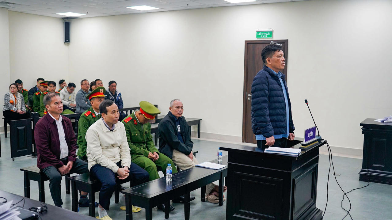 Vụ án nhận hối lộ tại Ban QLDA tỉnh Đắk Lắk: Đưa tiền "bồi dưỡng cán bộ" thành thói quen