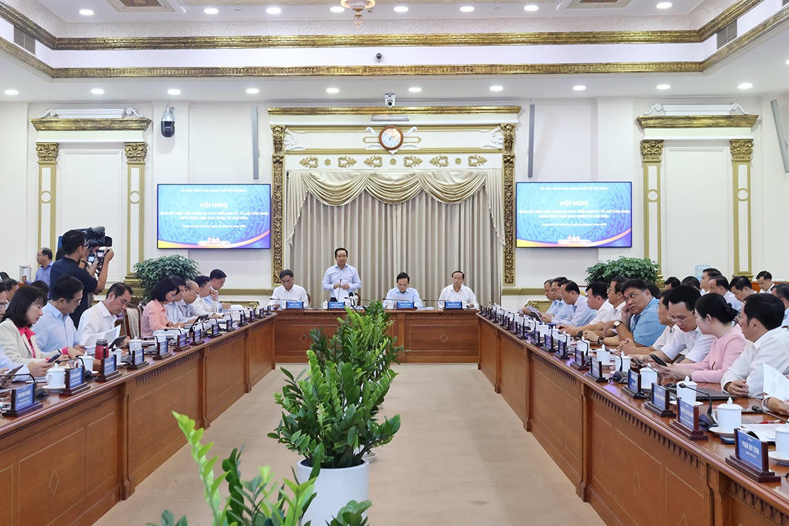 Hội nghị tổng kết kinh tế - xã hội TP HCM năm 2025