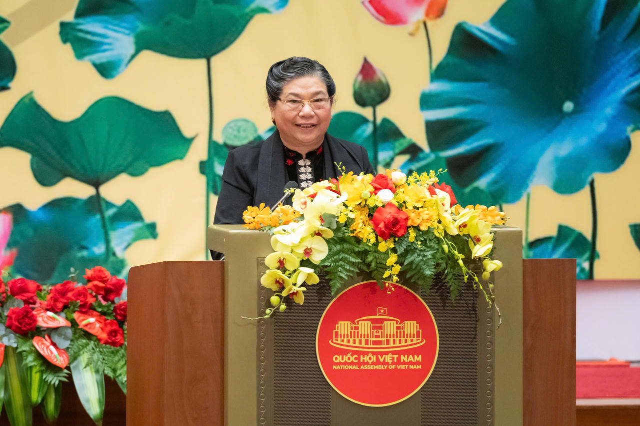 Nguyên Phó Chủ tịch Thường trực Quốc hội Tòng Thị Phóng.