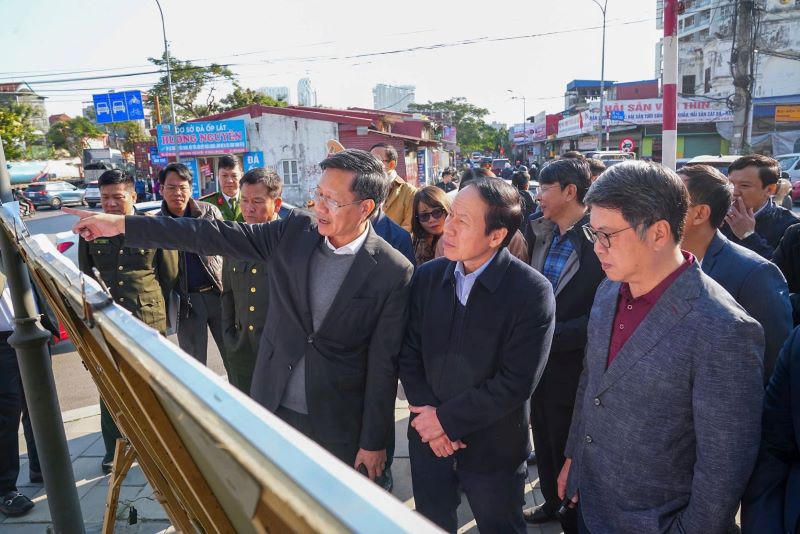 Hải Phòng: Tháo gỡ ùn tắc giao thông và vướng mắc trong mua nhà ở xã hội 
