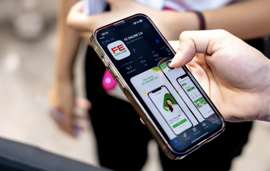 Lượt quay sẽ được nhân 4 lần khi thanh toán bằng các hình thức chuyển khoản trên FE ONLINE 2.0 Ảnh: FE CREDIT.