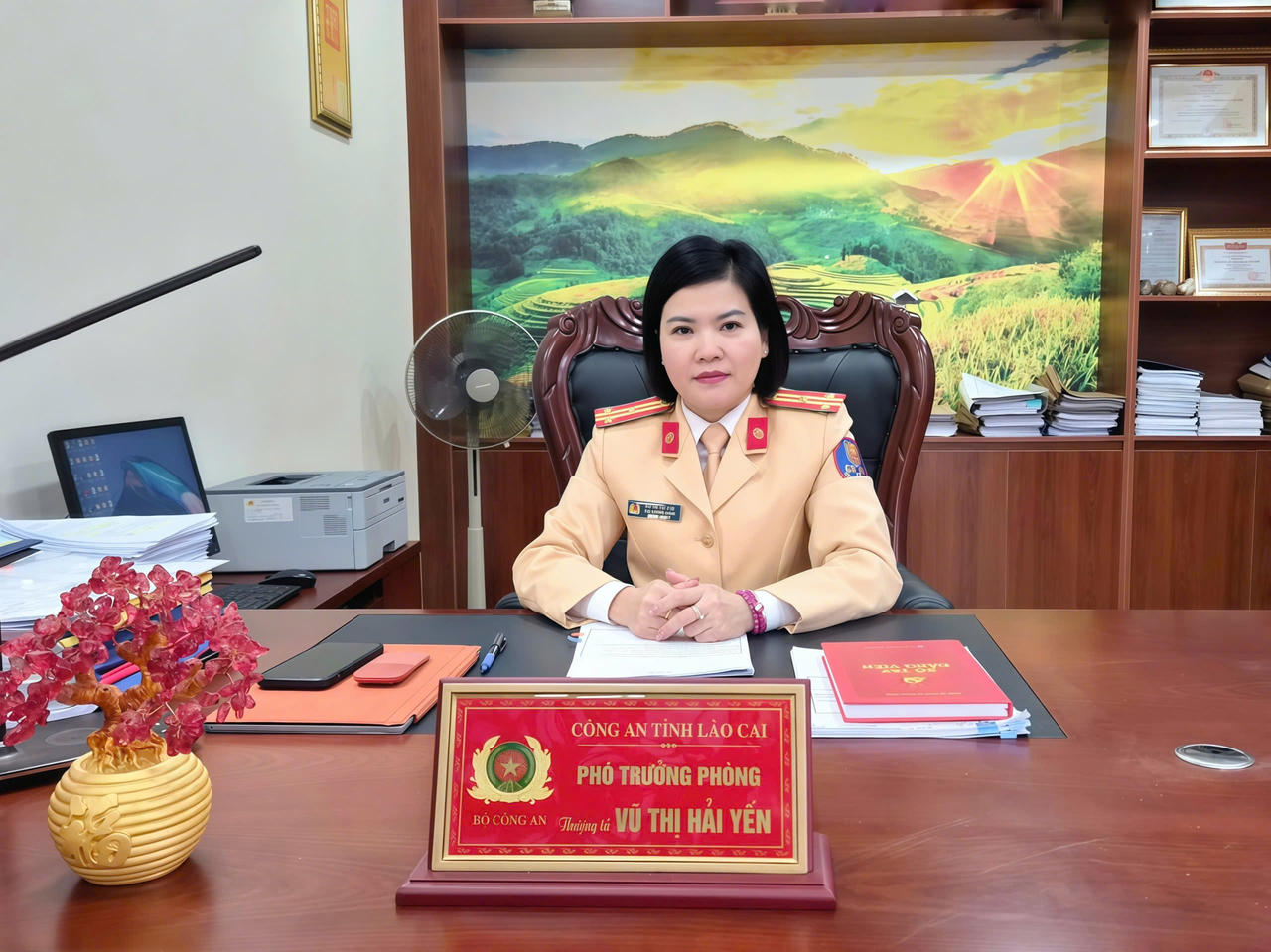Thượng tá Vũ Thị Hải Yến, Phó Trưởng phòng Cảnh sát giao thông Công an tỉnh Lào Cai.