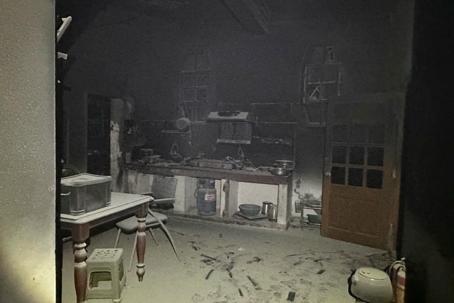 Công an thông tin vụ cháy nhà 3 tầng trên phố Trần Cung ở Hà Nội