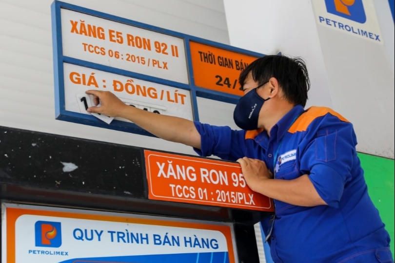 Giá xăng đồng loạt giảm từ 15h chiều nay