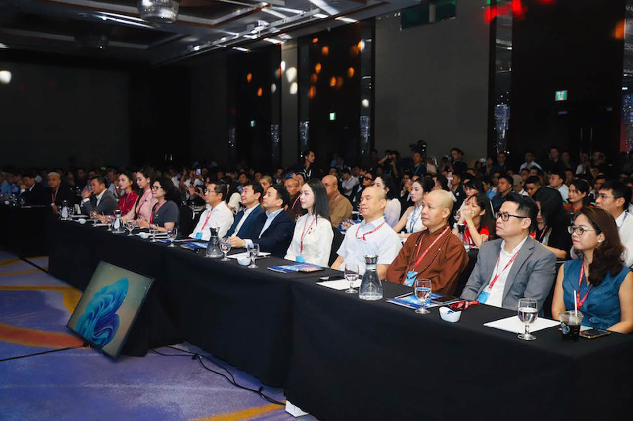 Các đại biểu tham dự hội nghị KOL 2025.