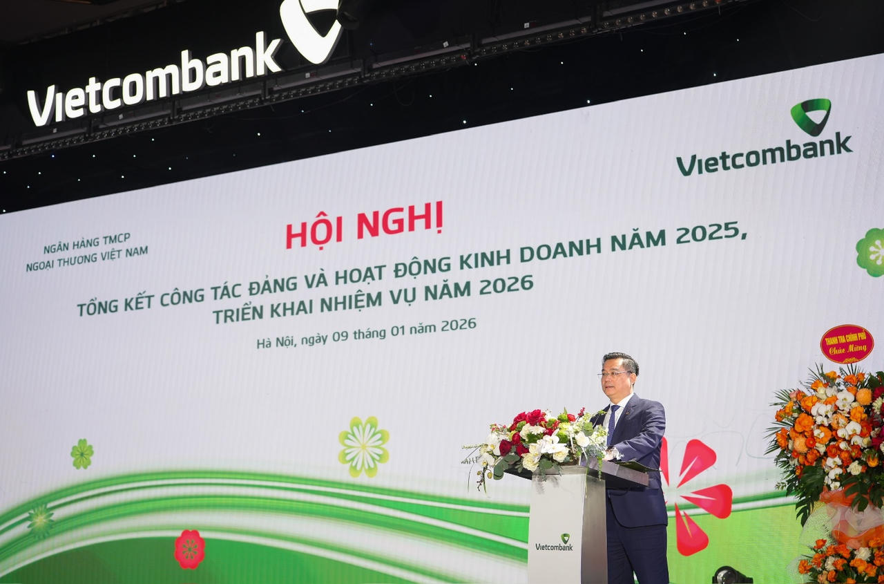 Đ/c Nguyễn Thanh Tùng - Ủy viên BCH Đảng bộ Chính phủ, Bí thư Đảng ủy, Chủ tịch HĐQT Vietcombank khai mạc Hội nghị tổng kết công tác Đảng và hoạt động kinh doanh năm 2025, triển khai nhiệm vụ năm 2026