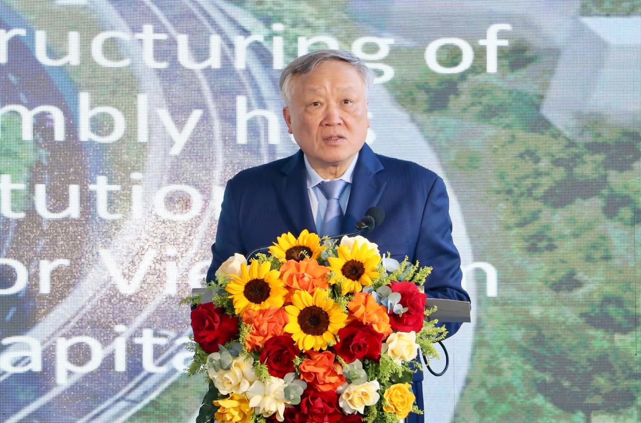 Phó Thủ tướng Thường trực Nguyễn Hòa Bình phát biểu chỉ đạo tại buổi lễ. 