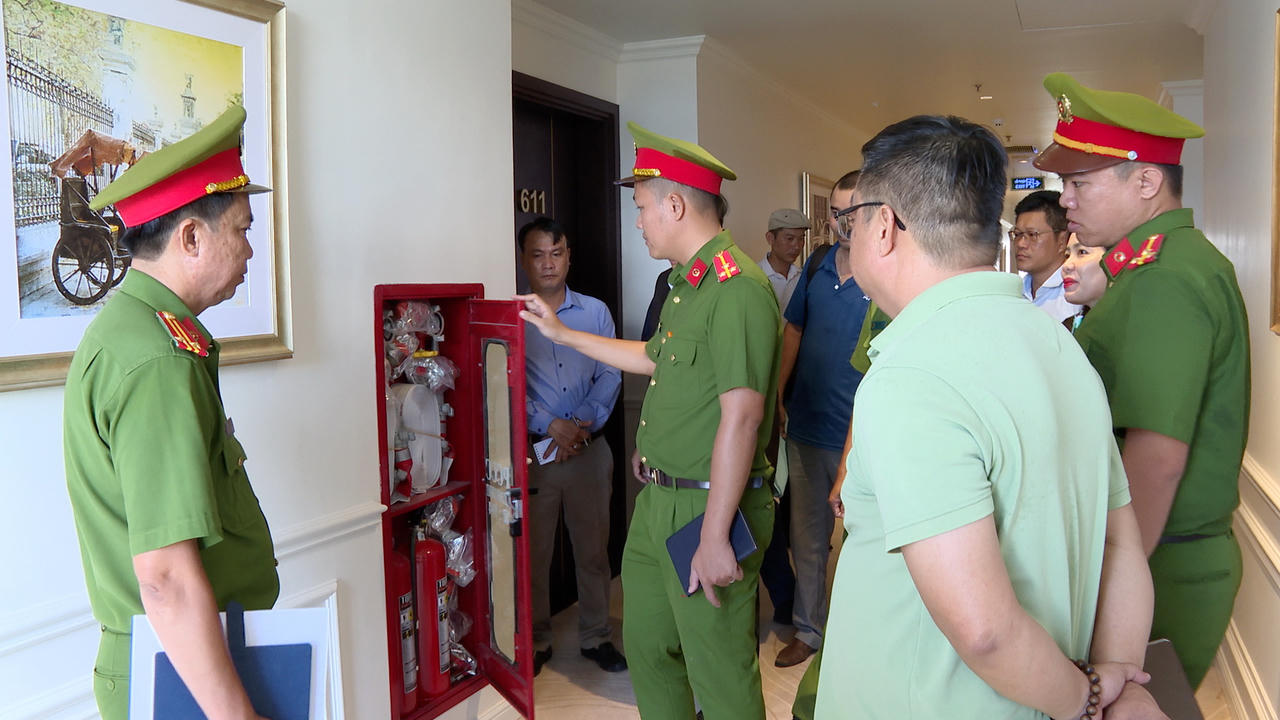 Công an tỉnh Cà Mau tổ chức kiểm tra an toàn PCCC, bảo đảm an ninh, an toàn các sự kiện chính trị quan trọng của tỉnh.