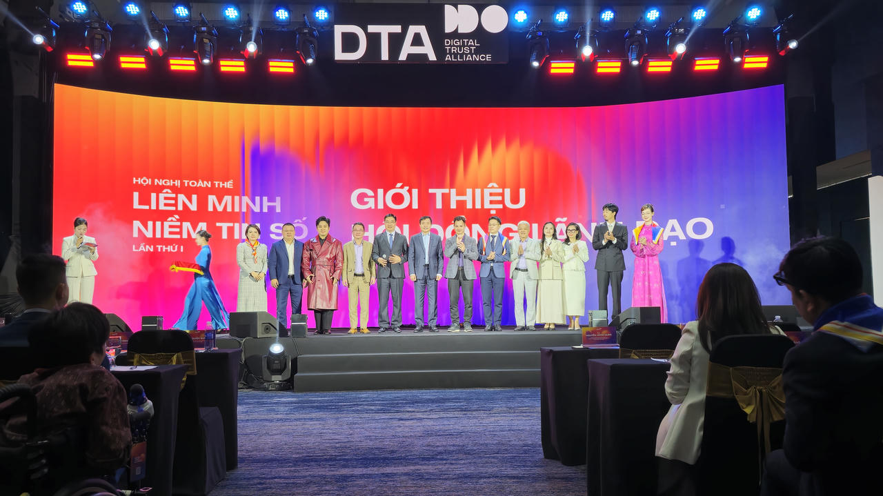 Liên minh Niềm Tin Số tổ chức Hội nghị Toàn thể lần thứ Nhất, chính thức ra mắt Ban lãnh đạo