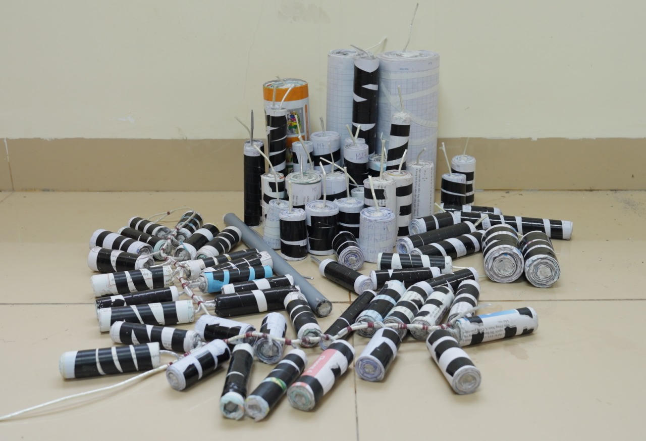 Ngăn chặn nhóm học sinh tự chế pháo nổ theo clip mạng xã hội