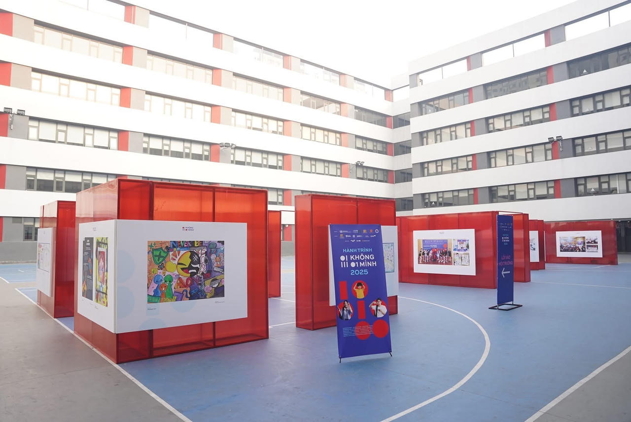 Từ “Không Một Mình” 2025 đến cam kết dài hạn vì không gian số an toàn