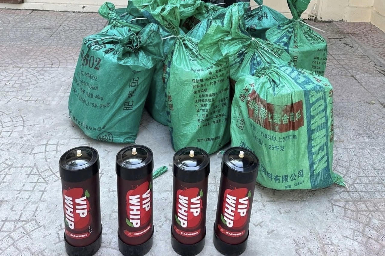 Bắt giữ xe tải vận chuyển trái phép hàng cấm qua địa bàn Hải Phòng