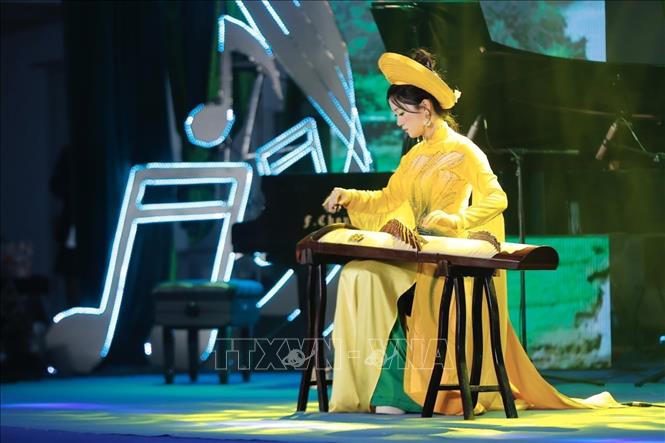 Liên hoan tài năng nhạc cụ học sinh phổ thông