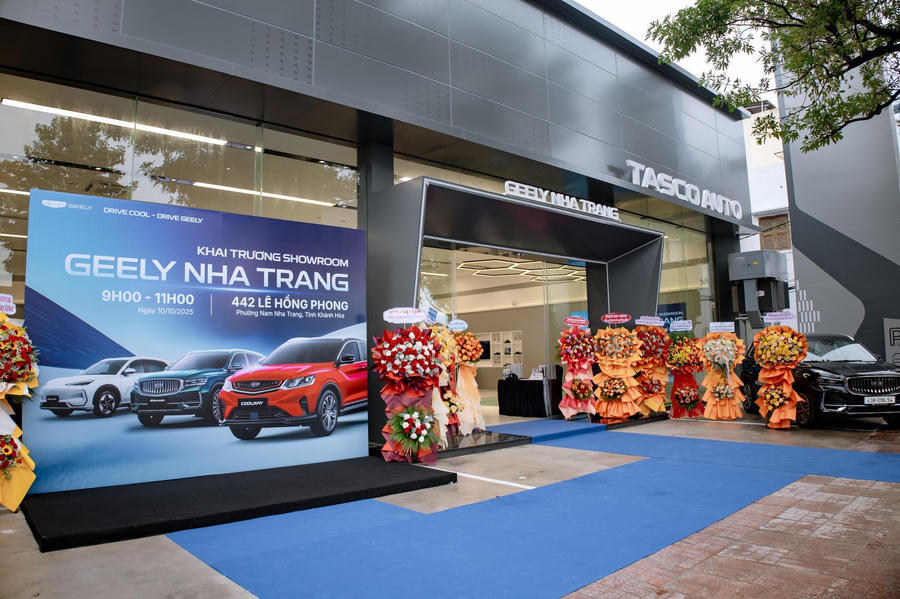 Sau chưa đầy 1 năm ra mắt, Geely - một thương hiệu do Tasco Auto phân phối đã phát triển tới 52 showroom, lập kỷ lục tại thị trường ô tô Việt.