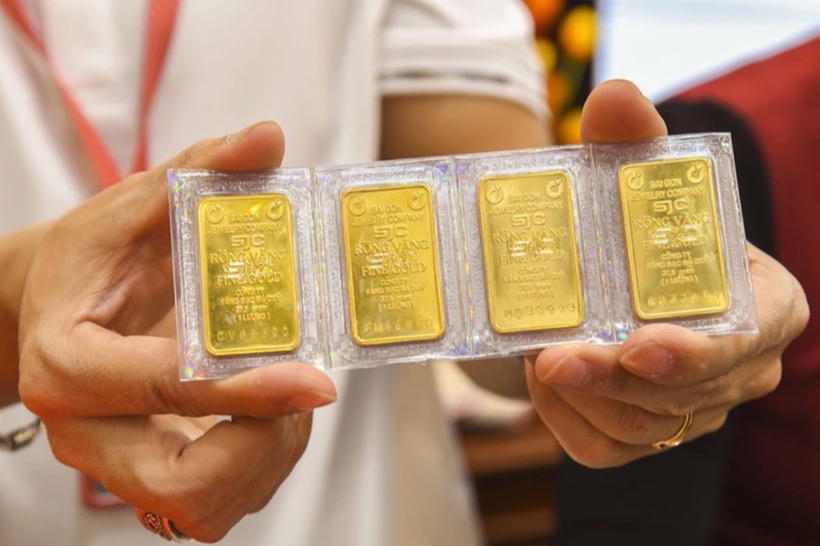 Tổ chức tín dụng gửi báo cáo trạng thái vàng hàng ngày trước 14h hôm sau