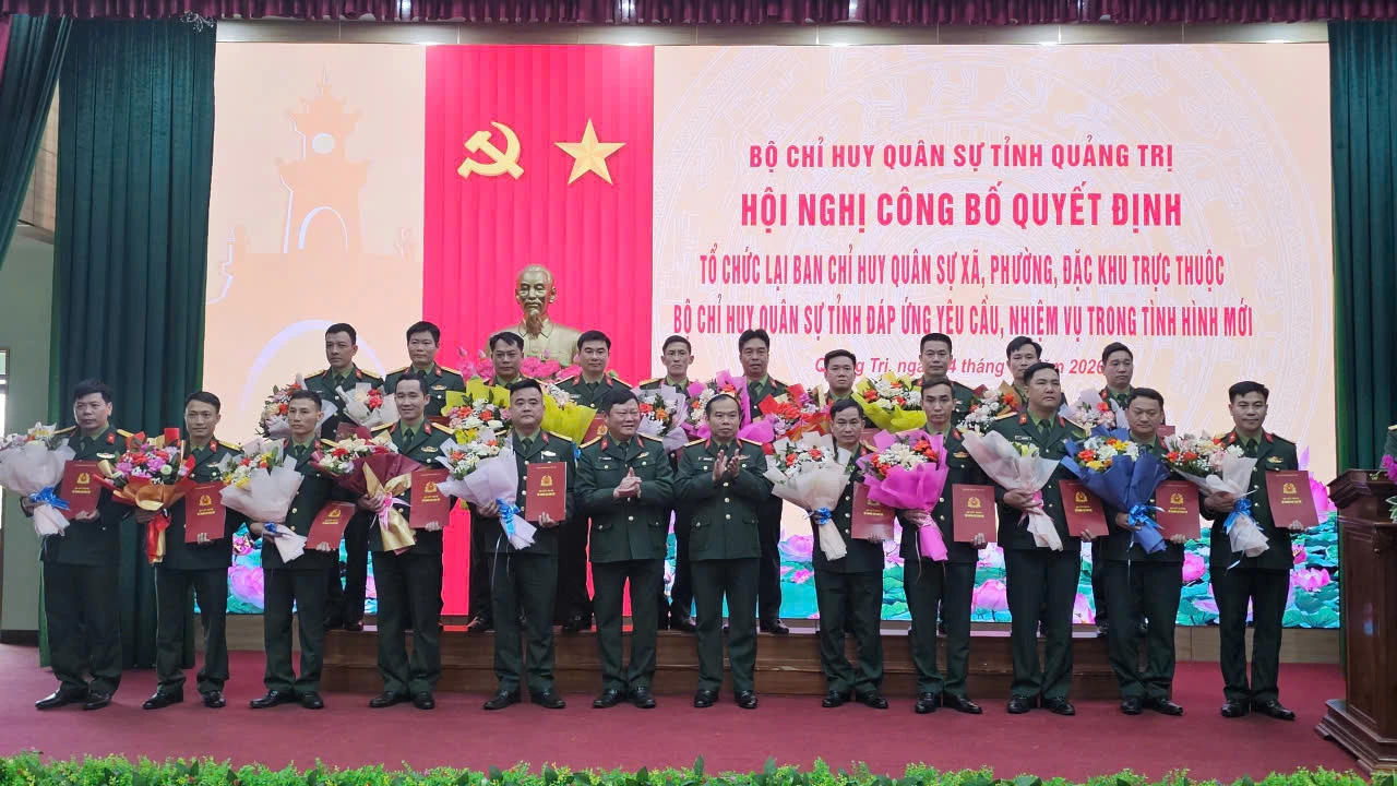 Quảng Trị trao quyết định bổ nhiệm 78 Chỉ huy trưởng Ban CHQS cấp xã, phường, đặc khu