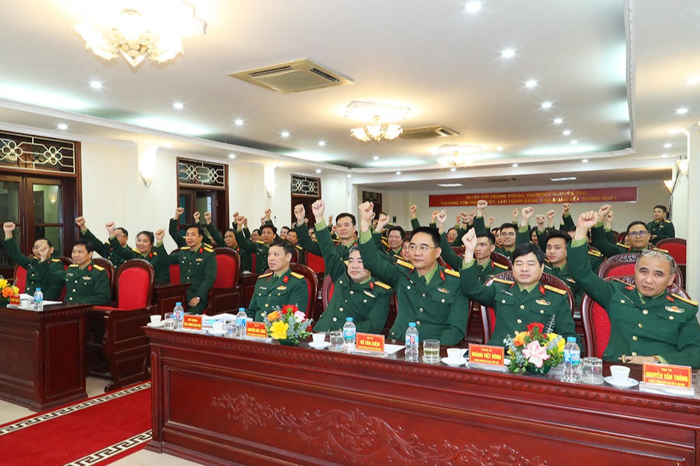 Cục Pháp chế (Bộ Quốc phòng) giới thiệu Đại tá Phạm Đức Hoài ứng cử đại biểu Quốc hội khóa XVI