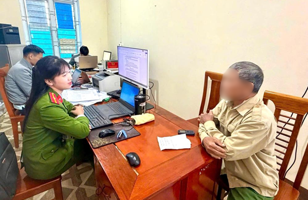 Nữ đối tượng giả danh nhân viên Viettel đe dọa, lừa đảo người đàn ông