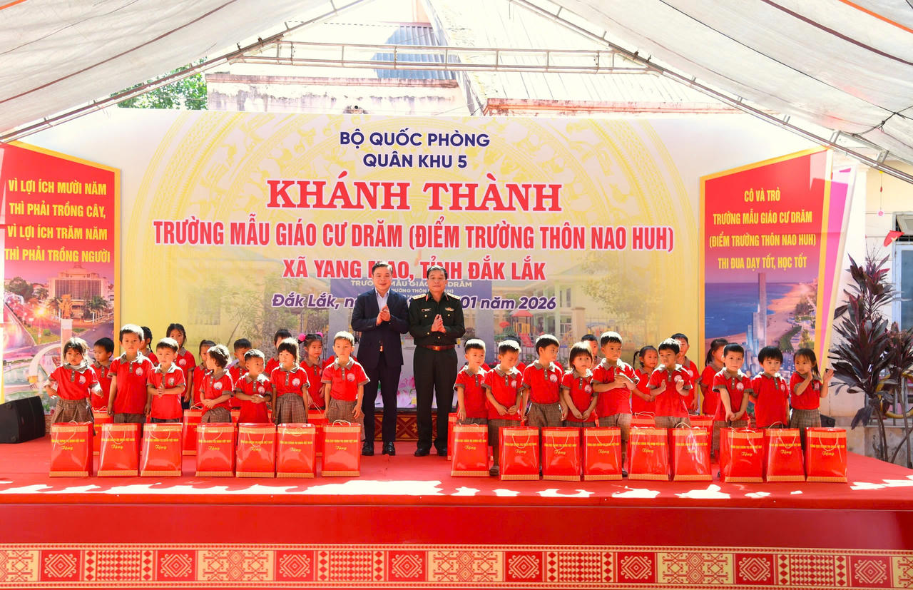 Quân khu 5 khánh thành trường mẫu giáo nơi căn cứ cách mạng H9