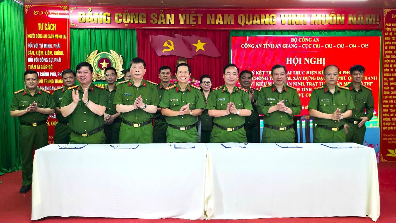 Xây dựng Phú Quốc thành đơn vị kiểu mẫu về an ninh trật tự