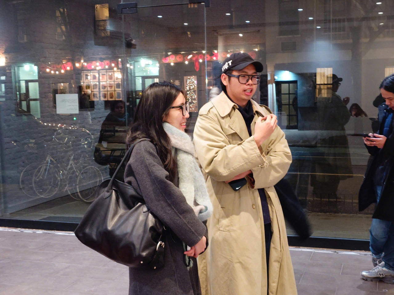 “Photographing Distant Memories”: Việt Nam trong nỗi nhớ của một người con xa xứ