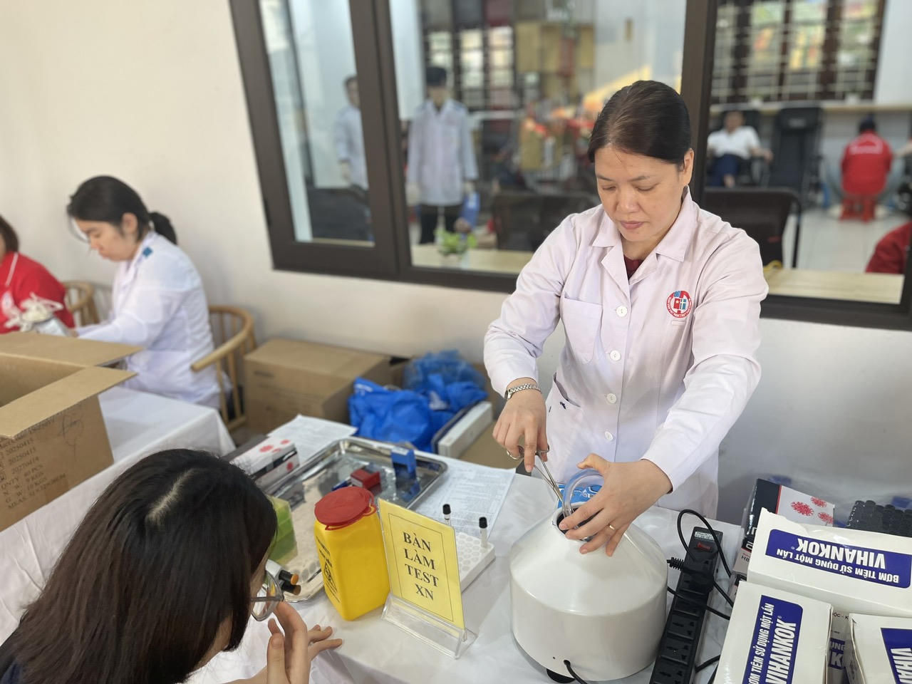 Hiến máu đầu xuân nhân lên hạnh phúc