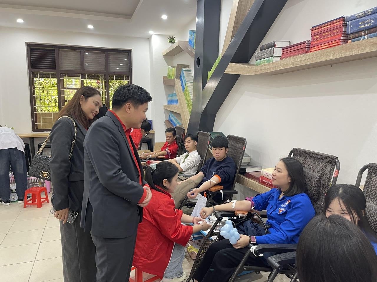 Hiến máu đầu xuân nhân lên hạnh phúc