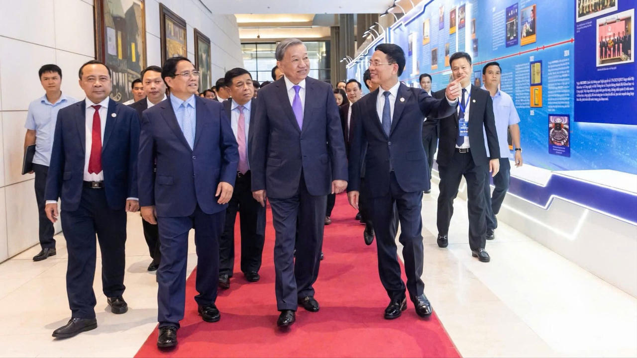 Khoa học, công nghệ và chuyển đổi số - động lực trung tâm của mô hình tăng trưởng mới 