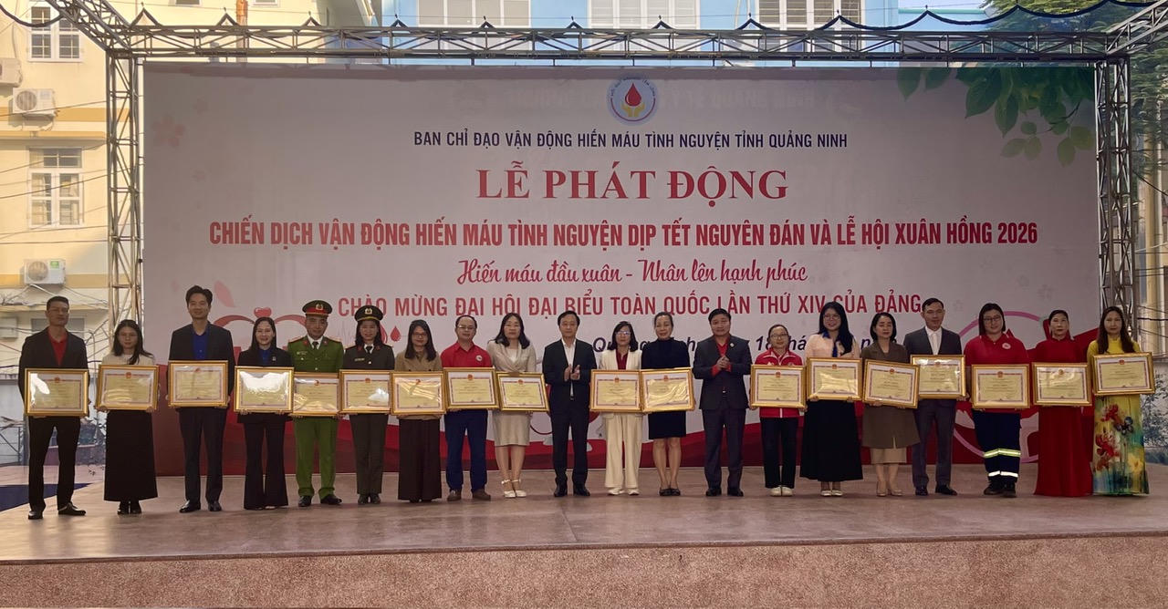 Hiến máu đầu xuân nhân lên hạnh phúc