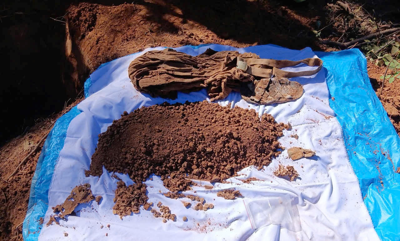 Bộ CHQS tỉnh Quảng Ngãi tìm thấy thêm 5 hài cốt liệt sĩ tại Lào và Campuchia