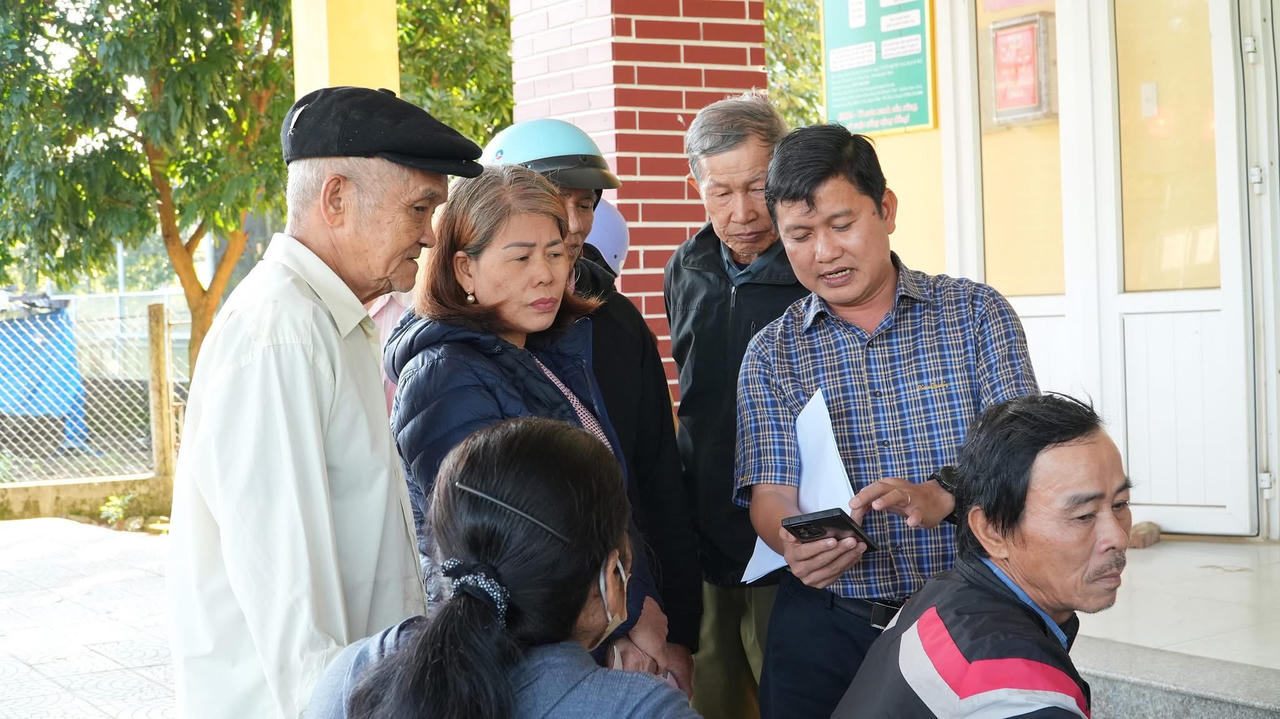 'Thứ Bảy hồng' - ngày chính quyền đến gần dân hơn
