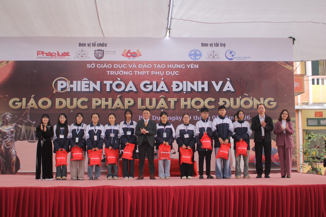 Từ vụ án ghen tuông có thật tới phiên tòa giả định tuyên truyền pháp luật cho học sinh