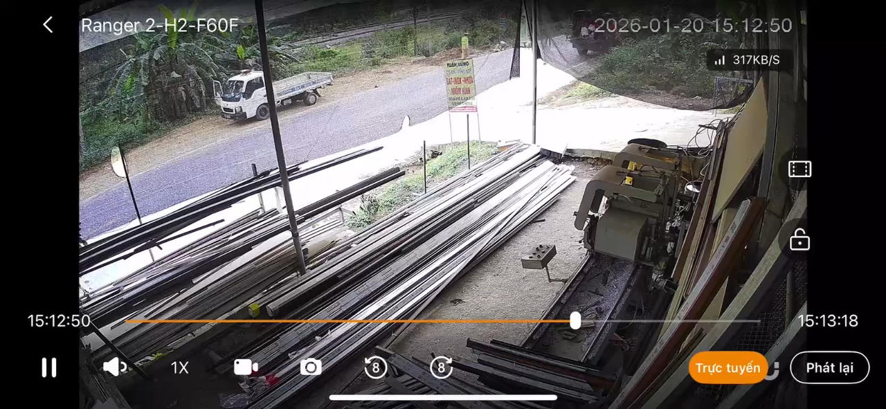 Một thượng úy CSGT Quảng Trị bị thương khi làm nhiệm vụ trên đường Hồ Chí Minh    